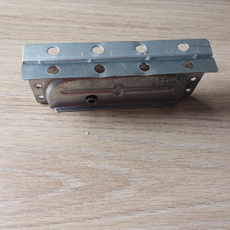 Cam lock for cold room panels production